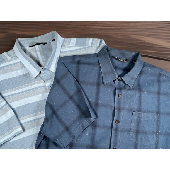 Travis Mathew Other - (2)Travis Mathew Ruelas Short Sleeve Shirts Men XL Button Up Pocket *dry-cleaned